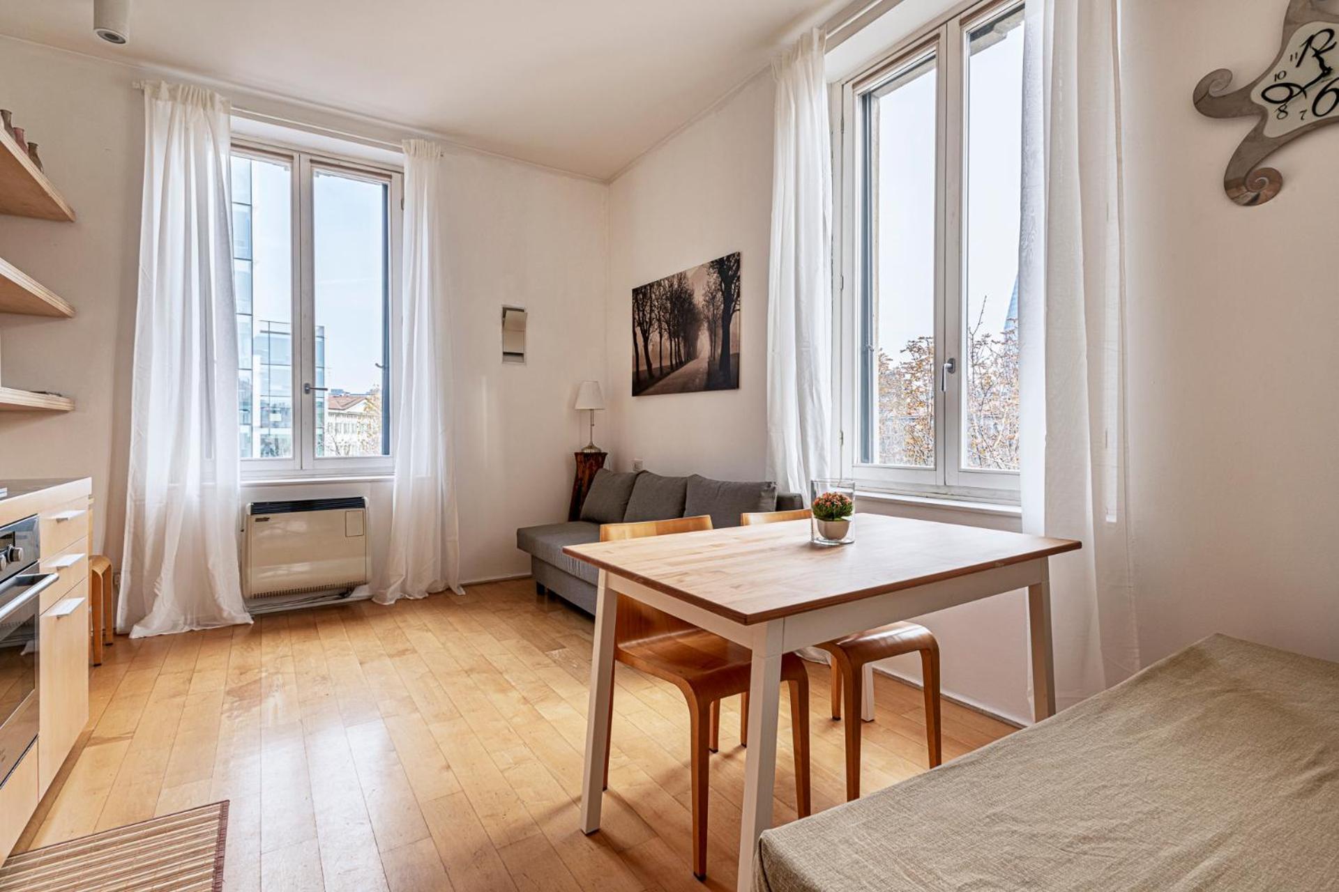 One Bedroom Apartment In Brera Milan Bagian luar foto