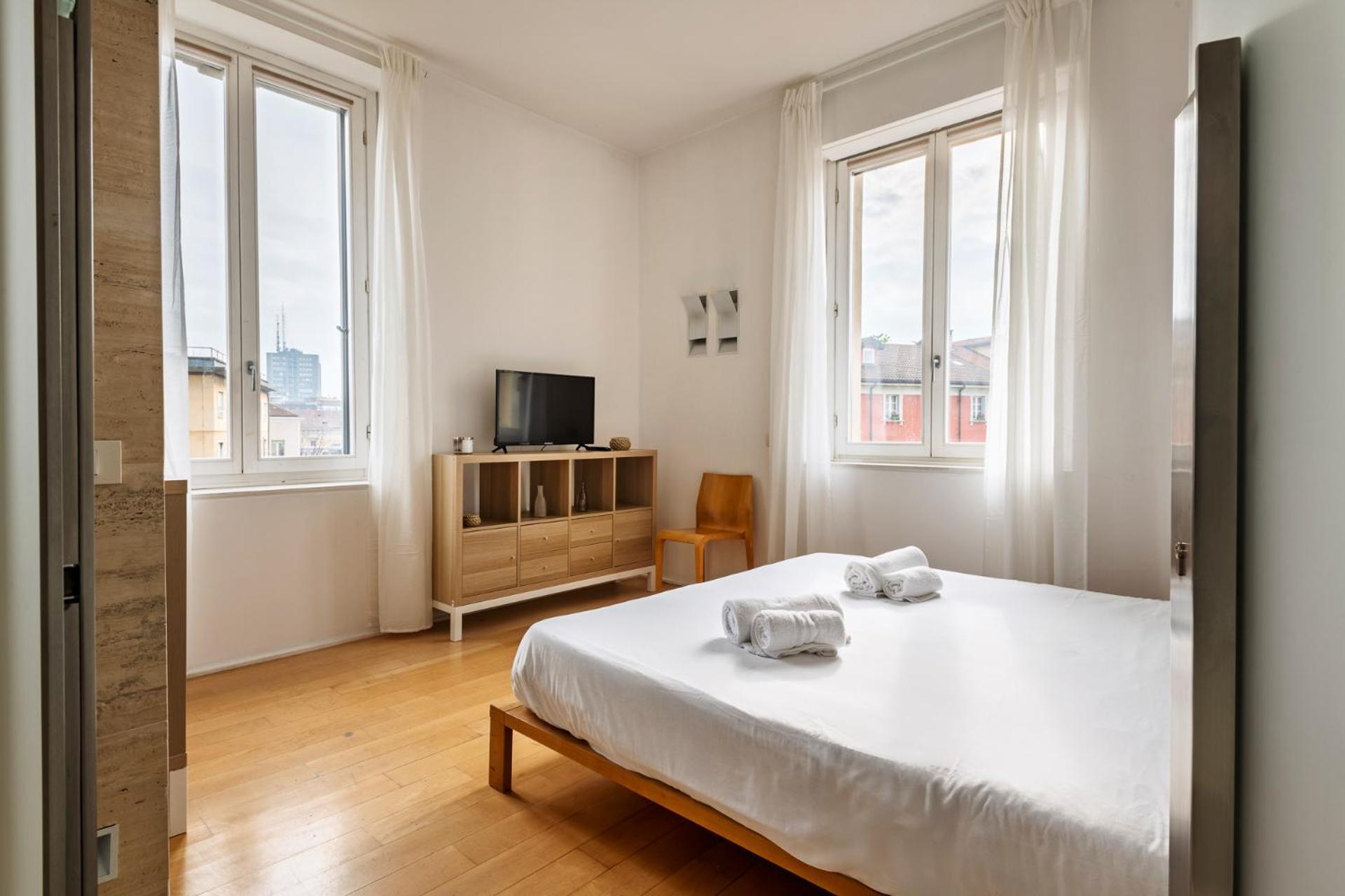 One Bedroom Apartment In Brera Milan Bagian luar foto